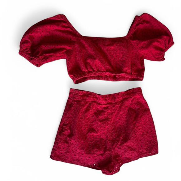 Red Cotton Set - Picture 2 of 8